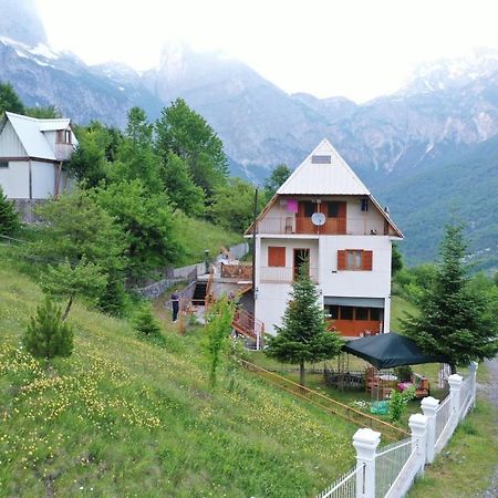 Alpbes Theth Guesthouse ชโคเดอร์ ภายนอก รูปภาพ